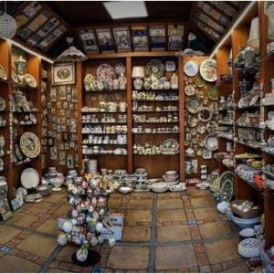 showroom Ceramiche Ideart Di Antonio Di Francesco a Castelli in Abruzzo