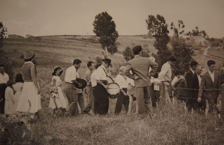 Festa delle Tradizioni a San Pietro di isola del gran sasso d'italia nella valle siciliana