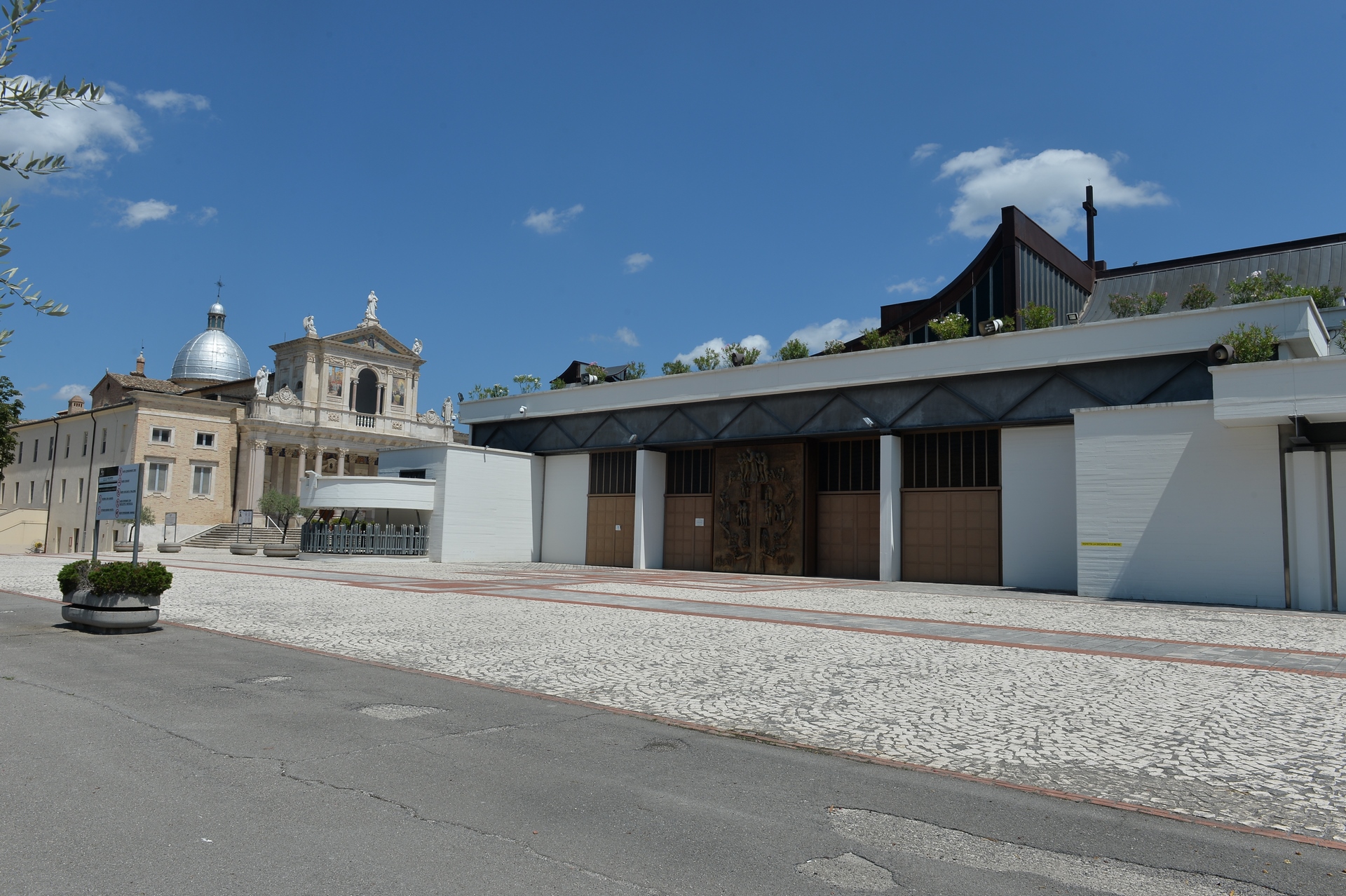 basilica di San Gabriele dell'Addolarata nel comune di Isola del Gran Sasso a Teramo in  Abruzzo del Gran Sasso D'Italia