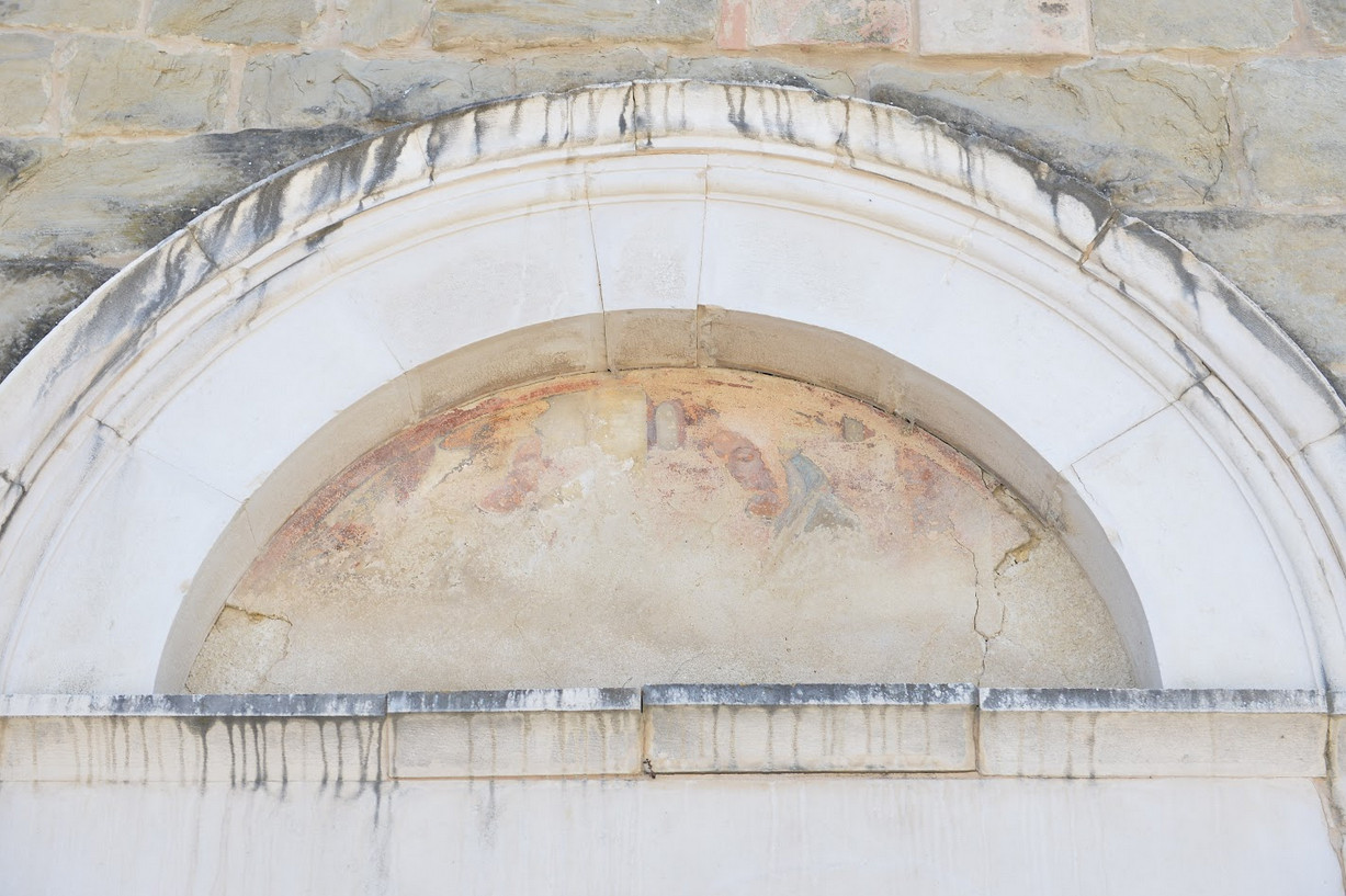 San Michele Arcangelo di Castiglione della Valle nel comune di Colledara a Teramo in  Abruzzo del Gran Sasso D'Italia