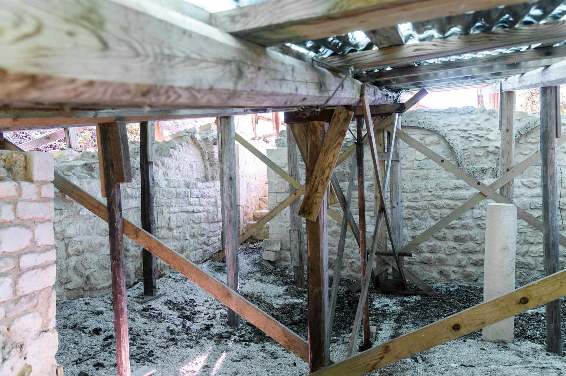 sito archeologico San Salvatore in Castelli nella Valle del Gran Sasso a Teramo in Abruzzo