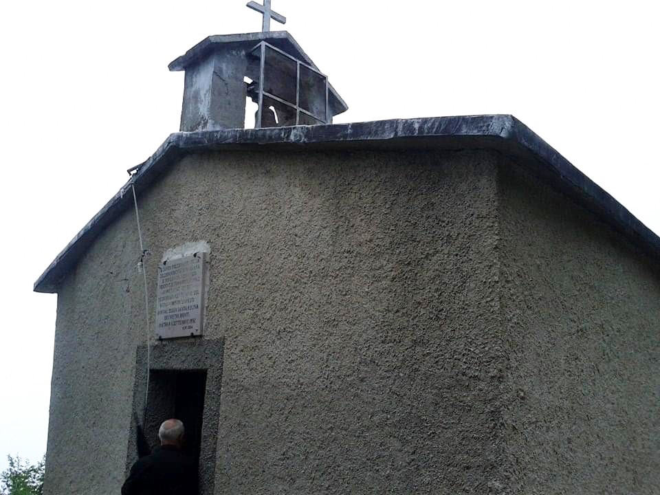Santa Colomba Pretara Piane Del Fiume nella Valle del Gran Sasso a Teramo in Abruzzo