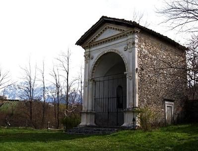 Chiesa della Madonna della Neve a Tossicia a Teramo in  Abruzzo del Gran Sasso D'Italia