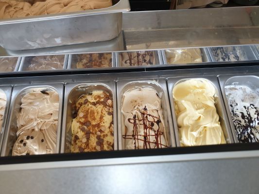 gelati artigianali ristorante Le Balconate a Isola Del Gran Sasso a Teramo in Abruzzo