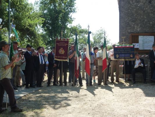 cerimonia Gruppo Alpini Castel Castagna Gran Sasso D'Italia