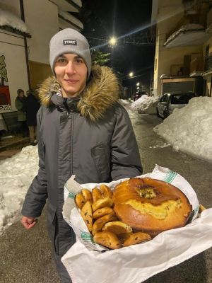 dolci fatti con la patata turchesa prodotto tipico del Gran Sasso D'Italia in Abruzzo 1