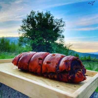 Porchetta di Colledara tipica teramana nel Gran Sasso D'Italia in Abruzzo