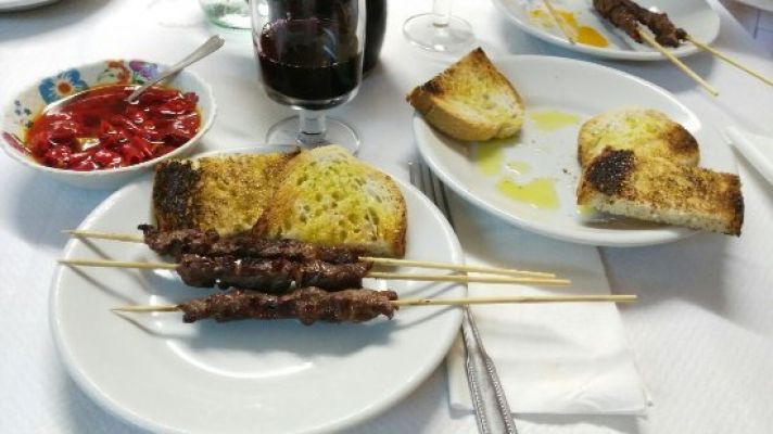 arrosticini Lo Spagnolo a Trignano di Isola Del Gran Sasso D'Italia di TeramoArrosticini Lo Spagnolo Trignano Isola Del Gran Sasso Ditalia Teramo