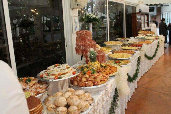 buffet ristorante Le Balconate a Isola Del Gran Sasso a Teramo in Abruzzo