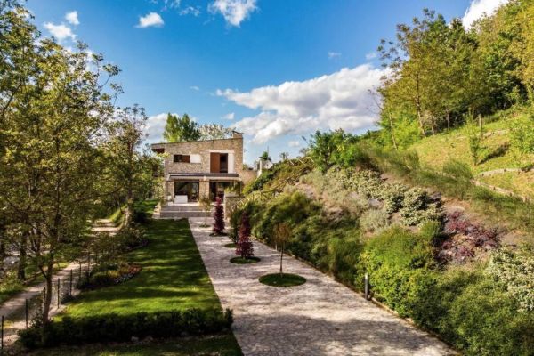 Giardino Del River Cottage Isola Del Gran Sasso Italia Nella Valle Siciliana In Abruzzo