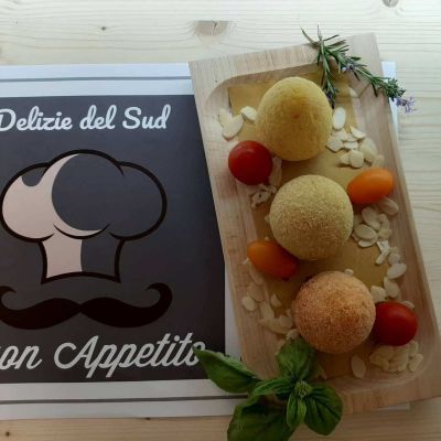 fritti pizzeria rosticceria Delizie Del Sud a Colledara di Teramo