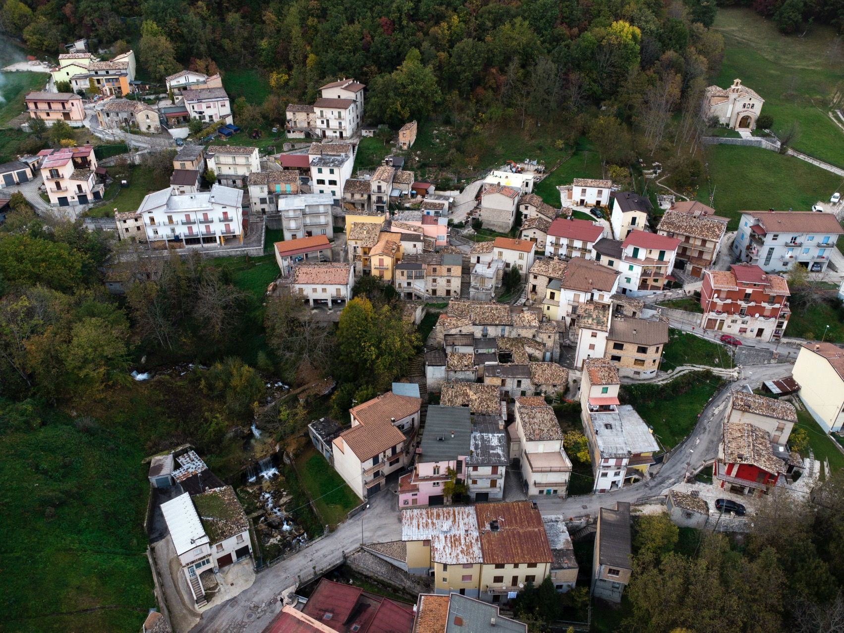 Visuale Di Casale San Nicola Nella Valle Del Gran Sasso