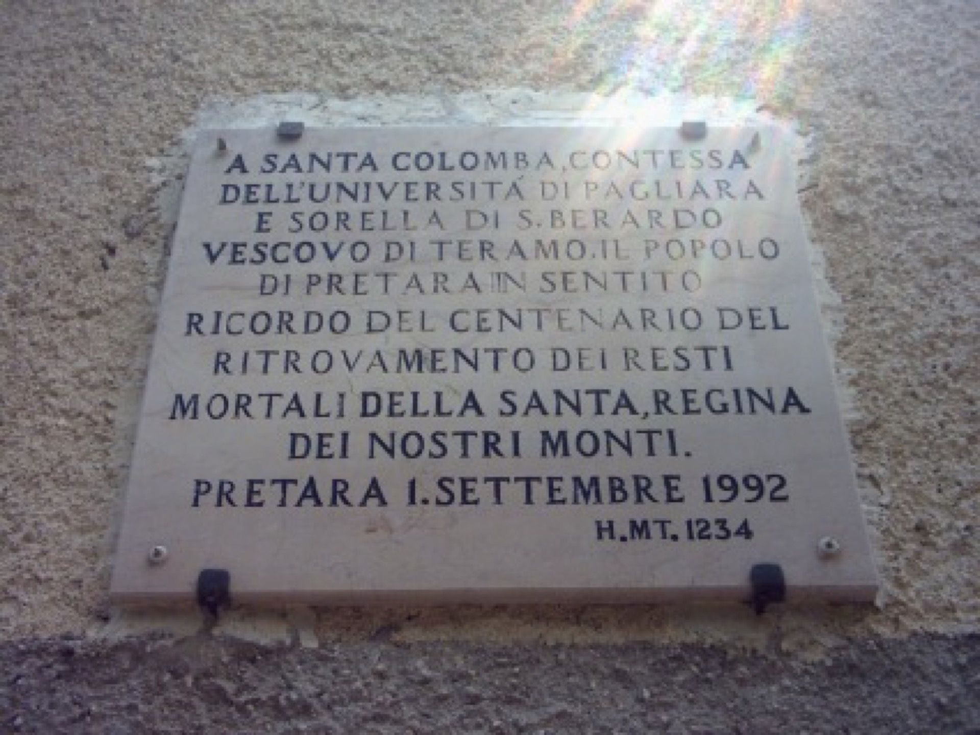 Eremo Di Santa Colomba Nella Valle Del Gran Sasso A Teramo In Abruzzo 2