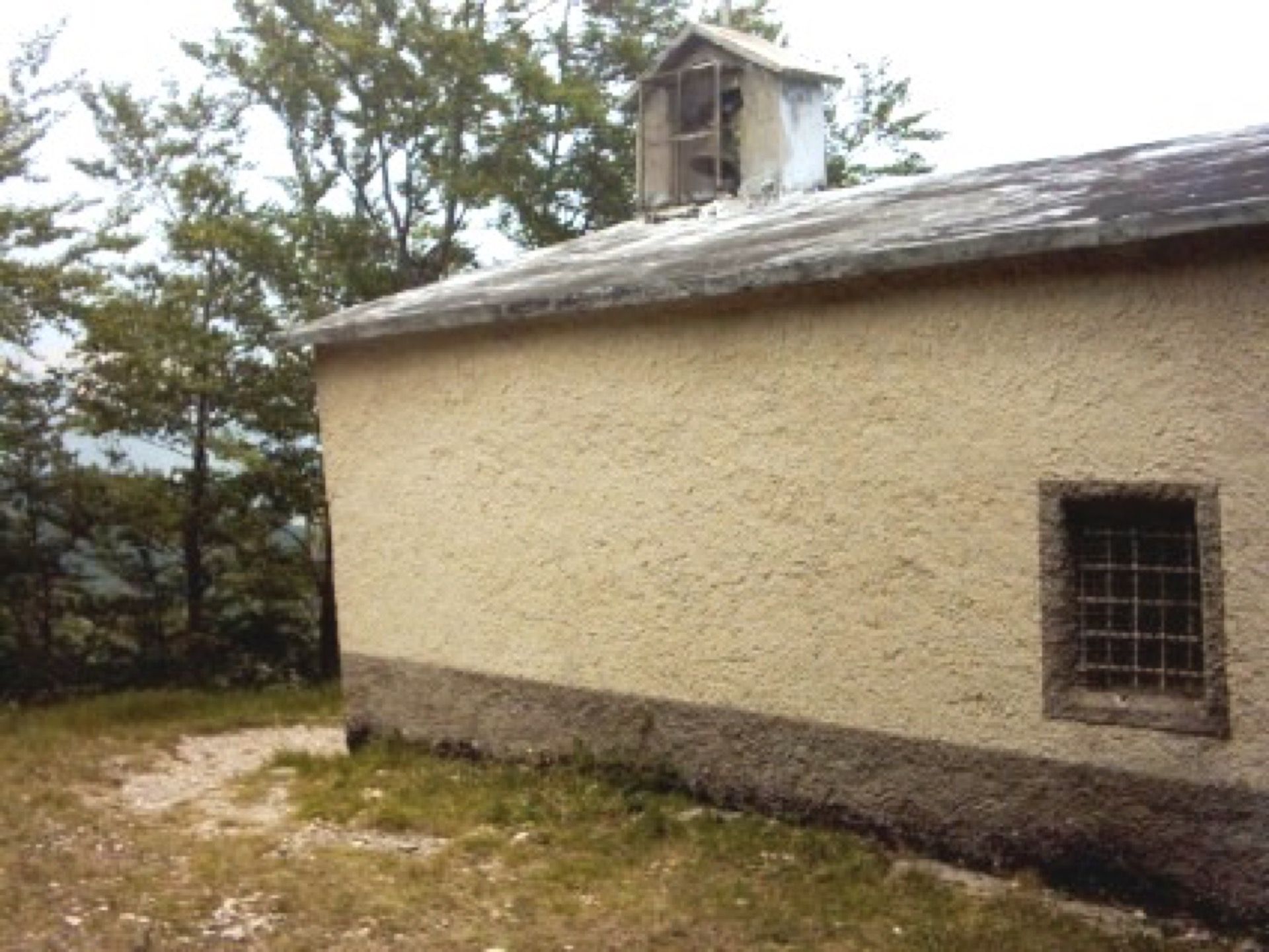 Eremo Di Santa Colomba Nella Valle Del Gran Sasso A Teramo In Abruzzo 4