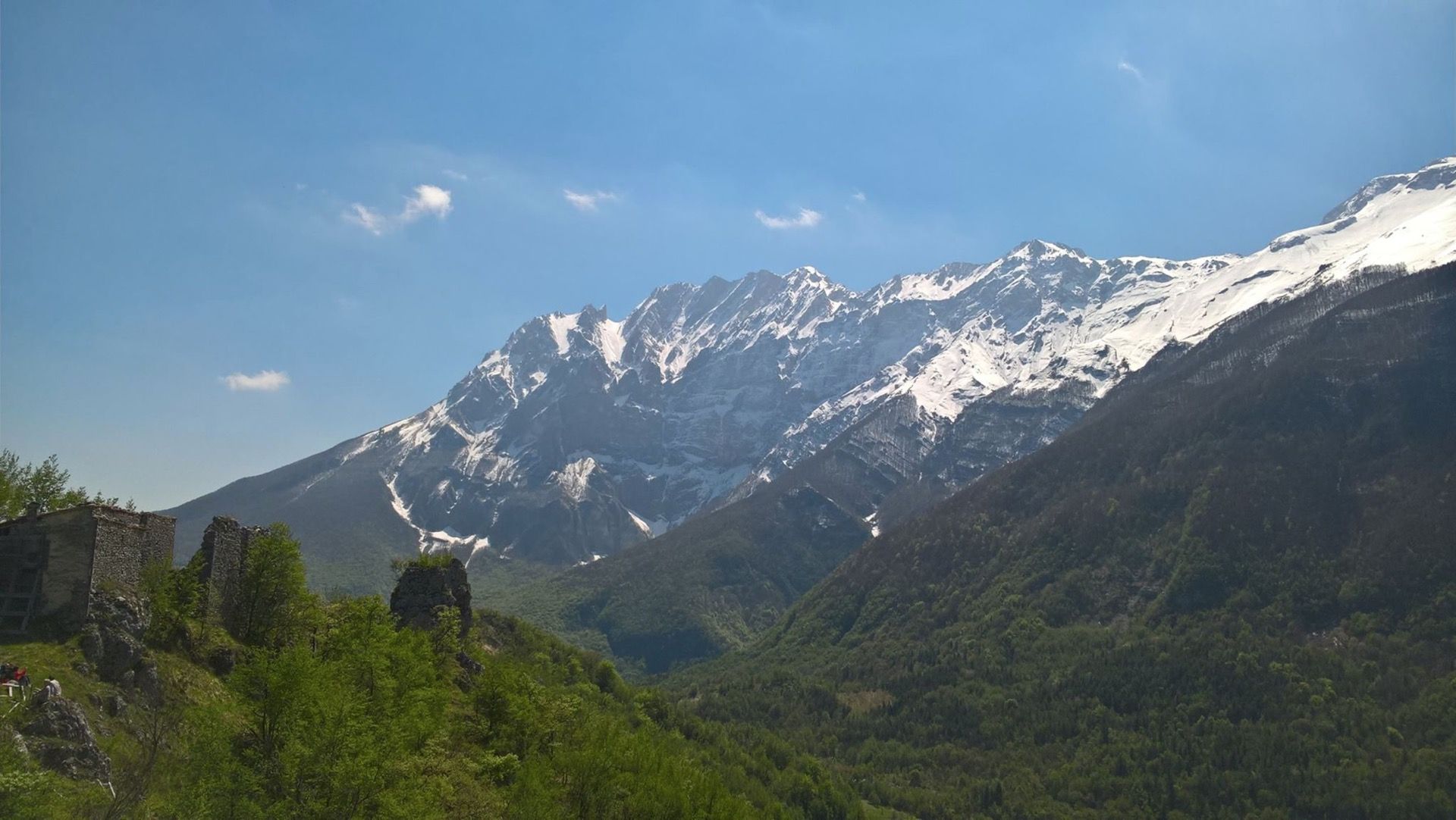 Passeggiata Tra I Boschi Nella Valle Siciliana Da Castelli Al Castello Di Pagliara Foto 1