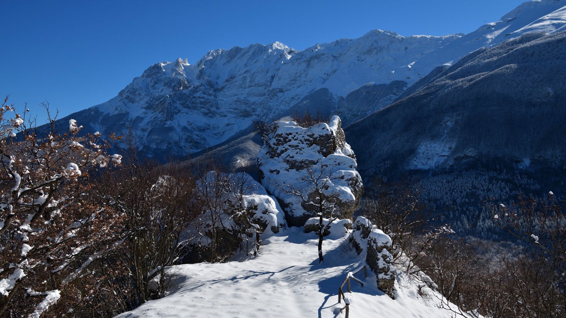 Quinta foto del percorso da Isola del Gran Sasso passando per Madonna della Spina e arrivando a Castelli nella Valle del Gran Sasso