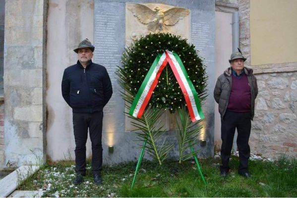 Gruppo Alpini Isola Del Gran Sasso D'Italia