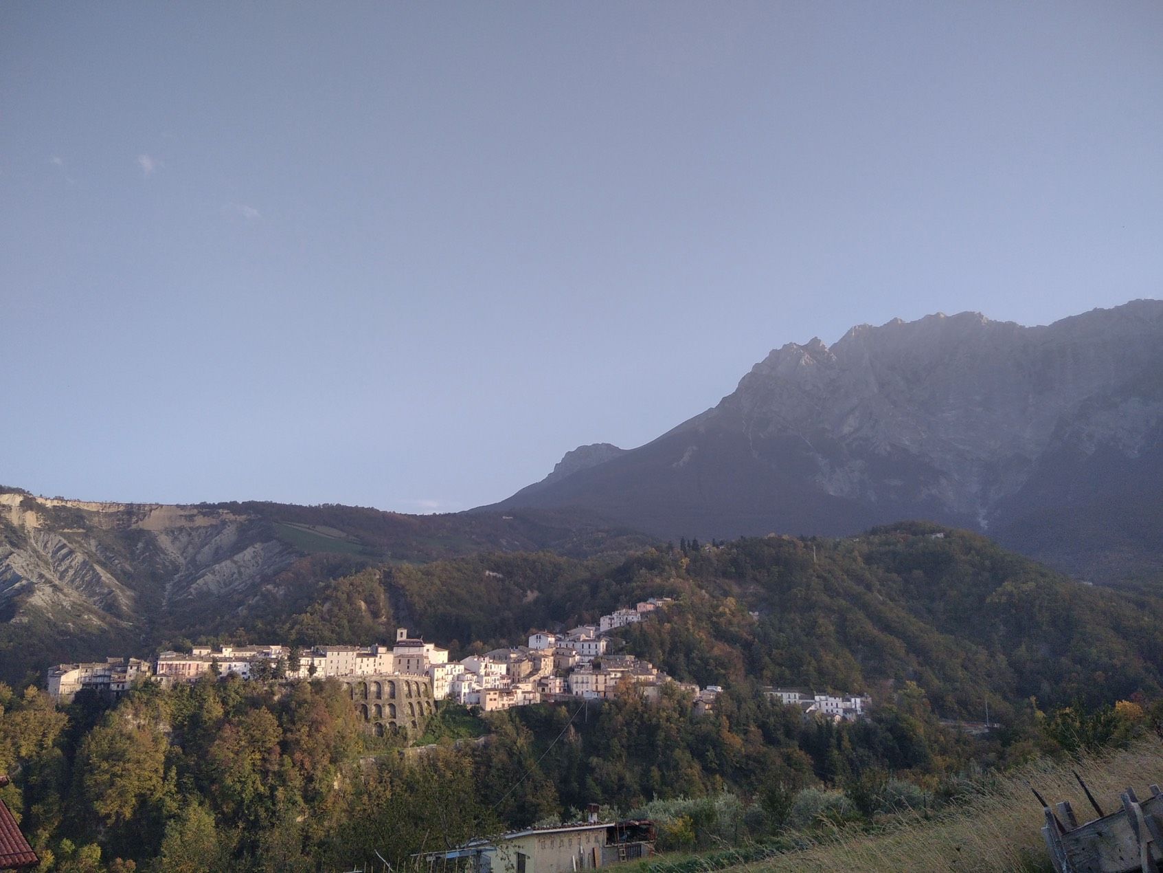 Tappa del cammino medievale nella valle del gran sasso Foto 5