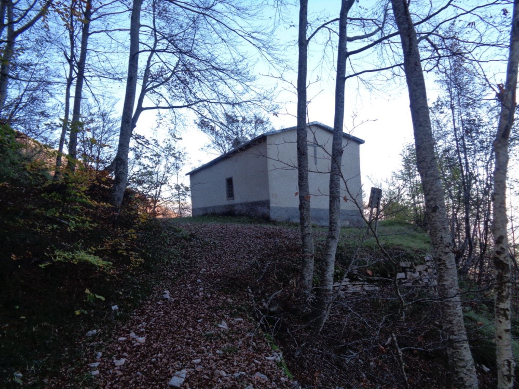 Nella Valle Del Gran Sasso PercorsoCammino Dei Santi Foto 16