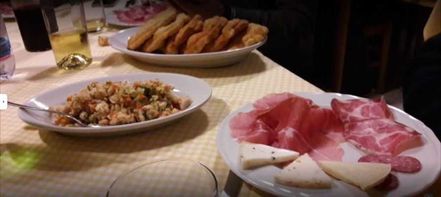 antipasti agriturismo Gran Sasso sul Lago di Corazzano Castel Castagna di Teramo