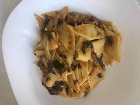 piatto di Tacconelle con le voliche tipico del teramano versante Isola del Gran Sasso D'Italia in Abruzzo